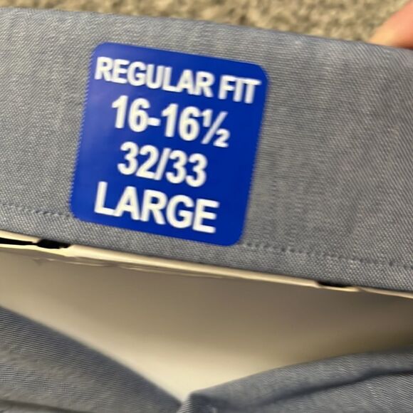 NWT - Tommy Hilfiger - Blue Dress Shirt - L - Picture 6 of 6